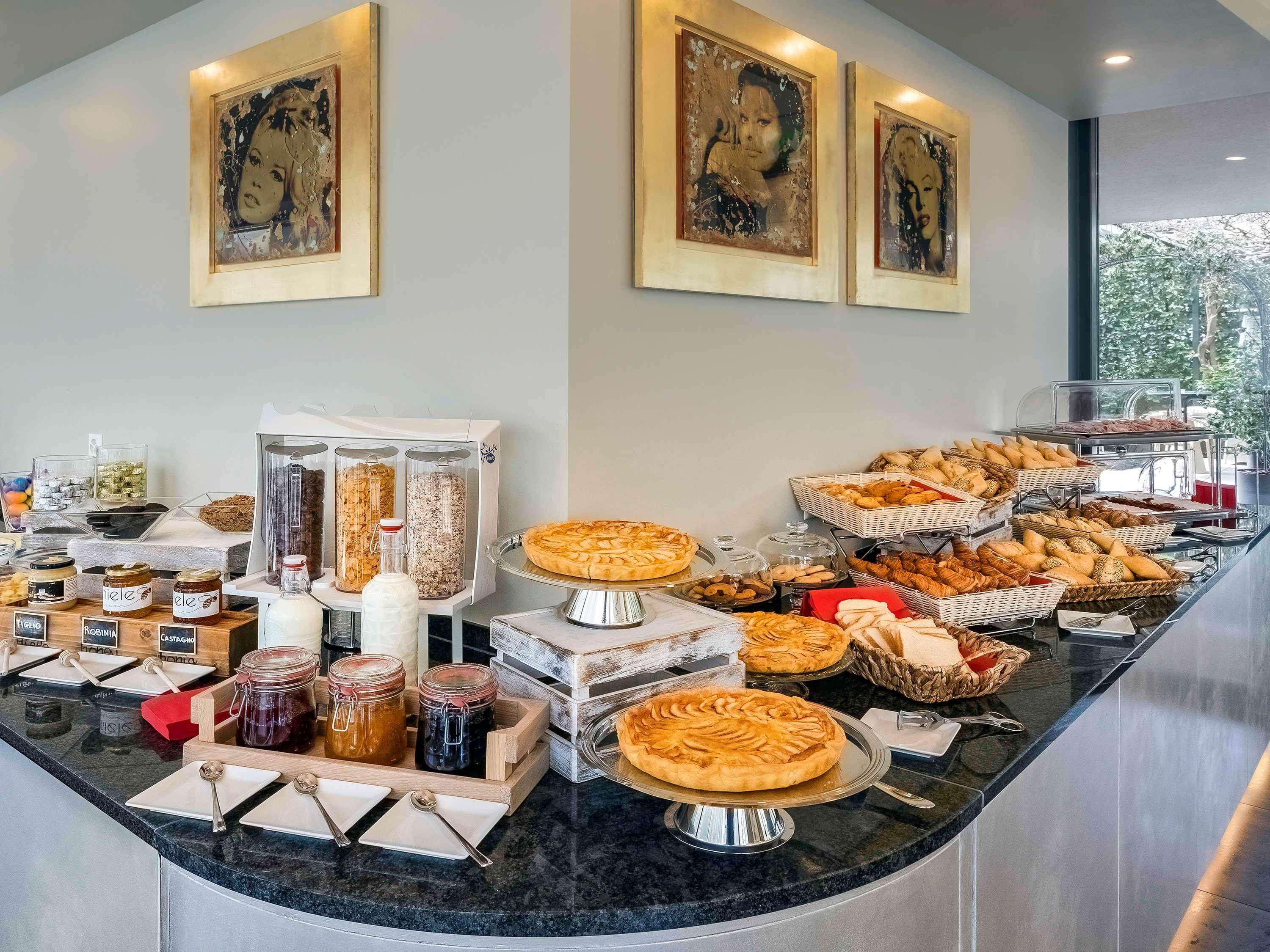 Ibis Locarno Hotel Luaran gambar